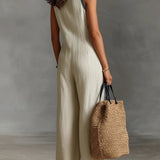 Stylish Sleeveless Jumpsuit featuring Stand-Up Collar and Zipper Detail