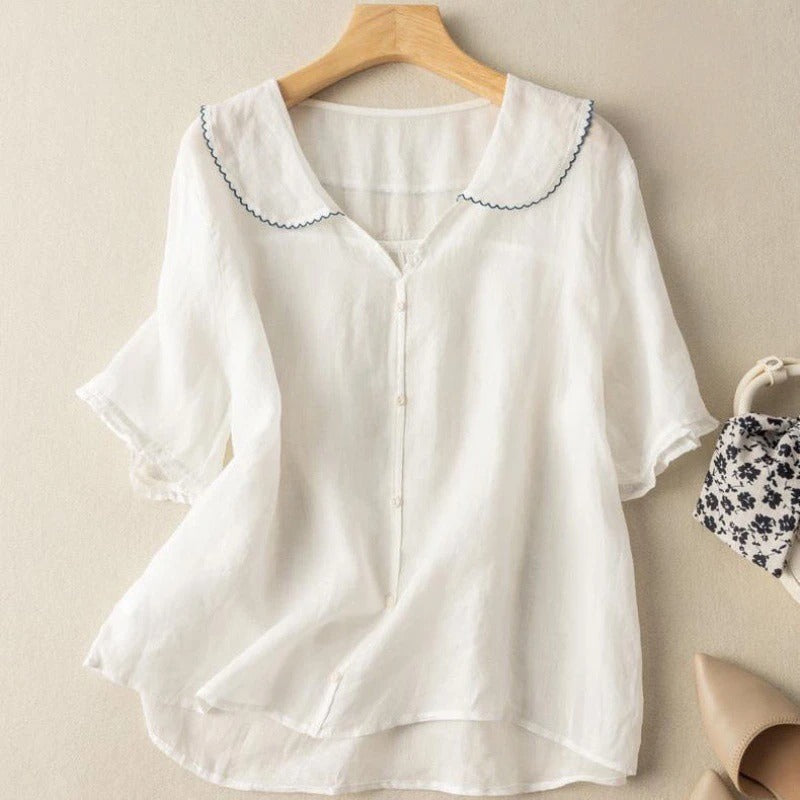 Amelia - Blouse with Scalloped Collar