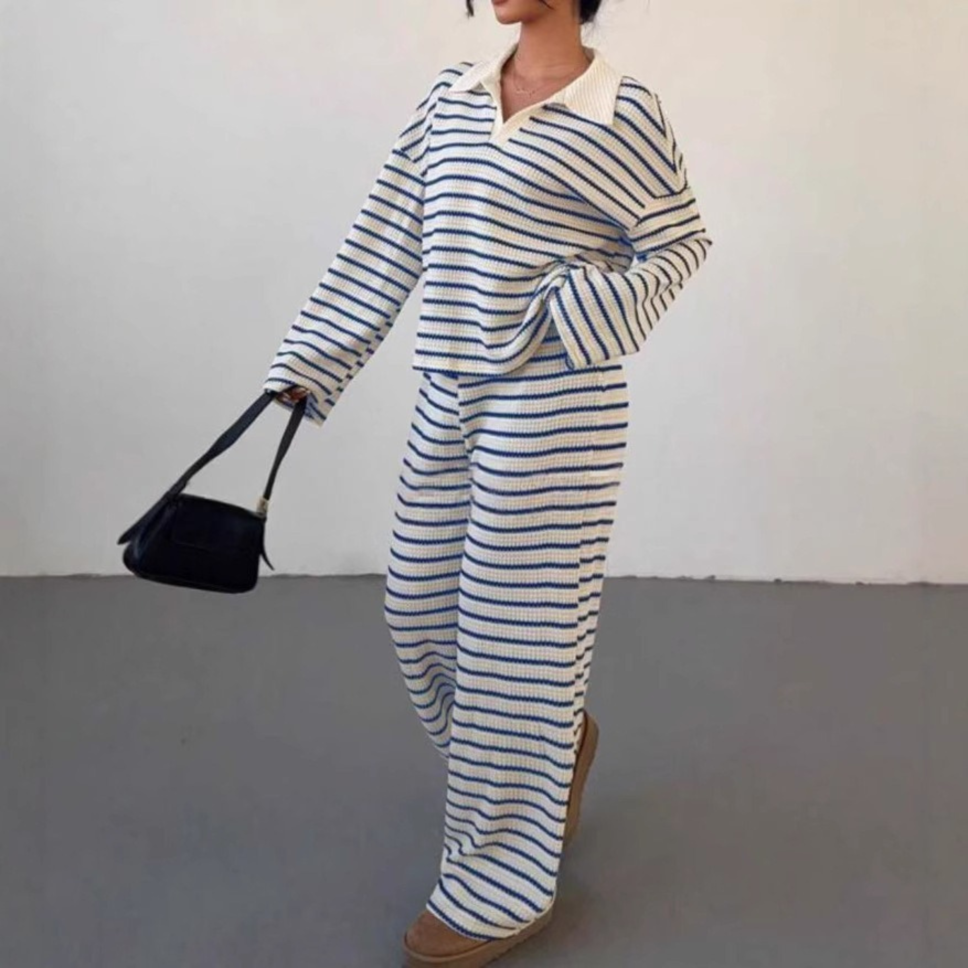 INCIT - Long Sleeve V-Neck Top with Stripes