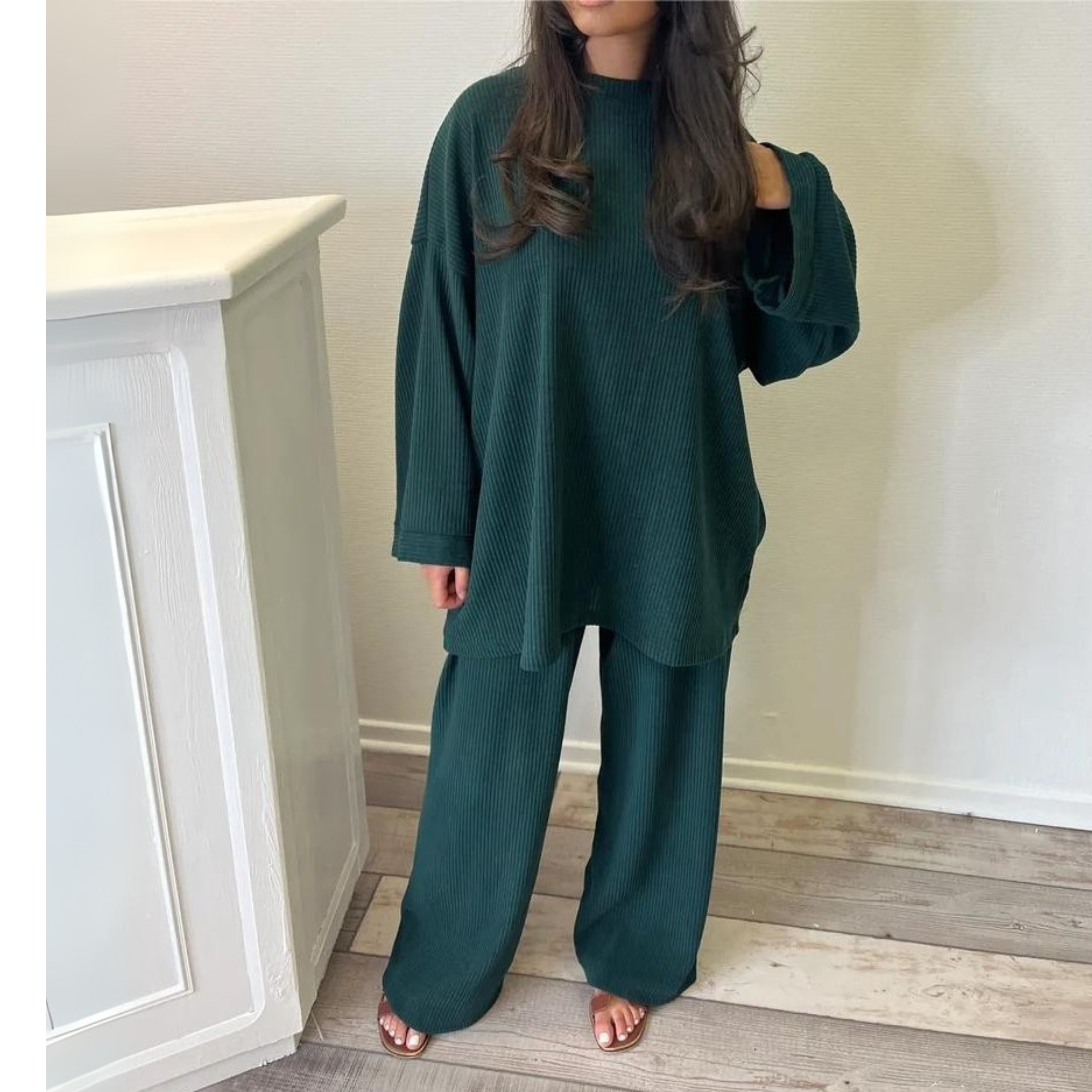 UNIT - Relaxed Fit Top with Wide Leg Pants