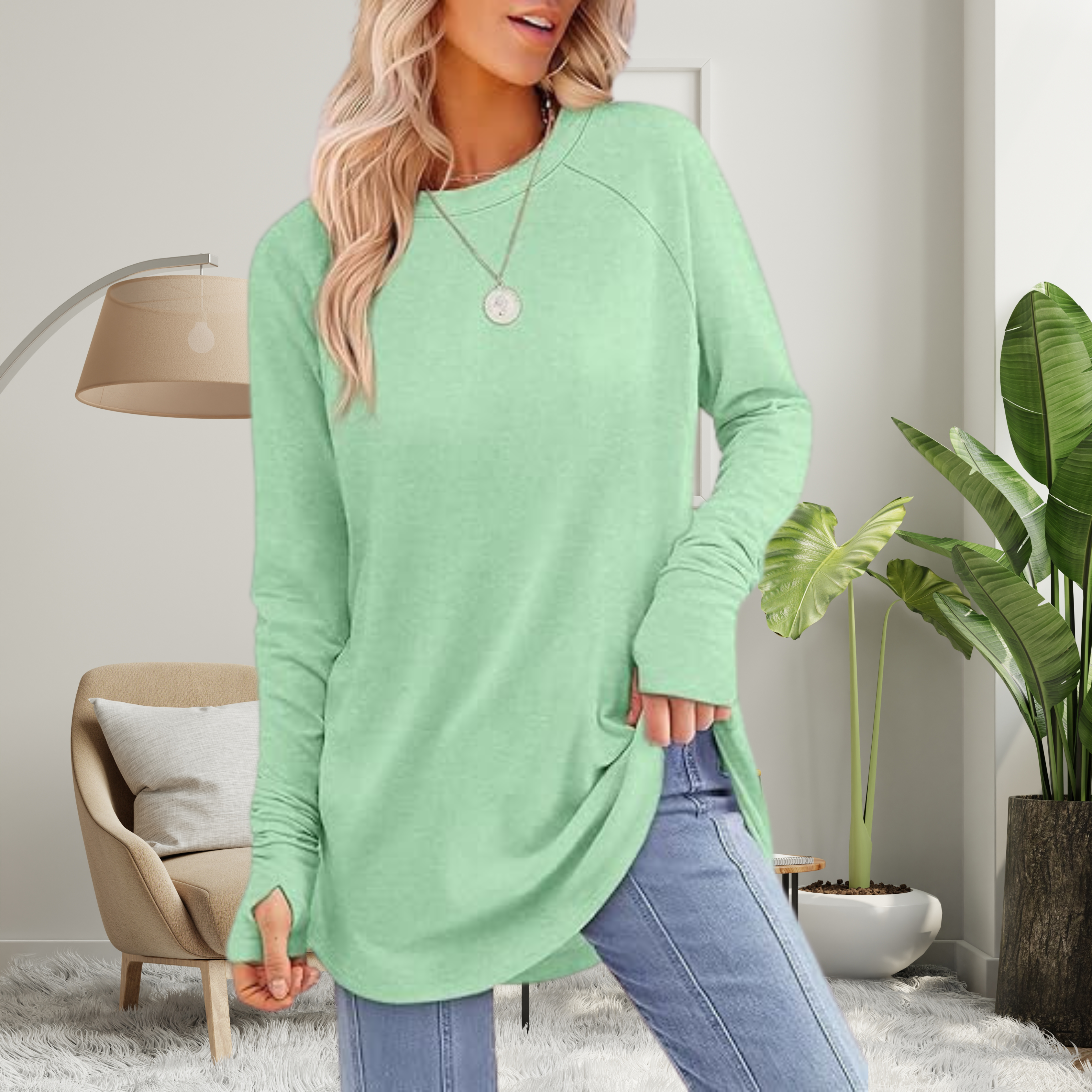 Stellan - Relaxed Long Sleeve Top with Thumb Holes