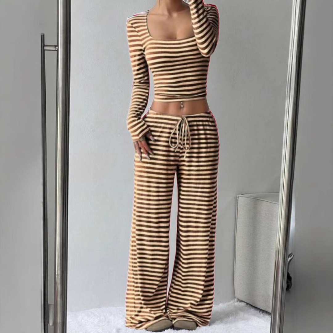 JANAT - Stylish Crop Top and Matching Pants Set