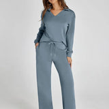 RENÉE - Comfortable Minimalist Two-Piece Ensemble