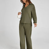 RENÉE - Comfortable Minimalist Two-Piece Ensemble