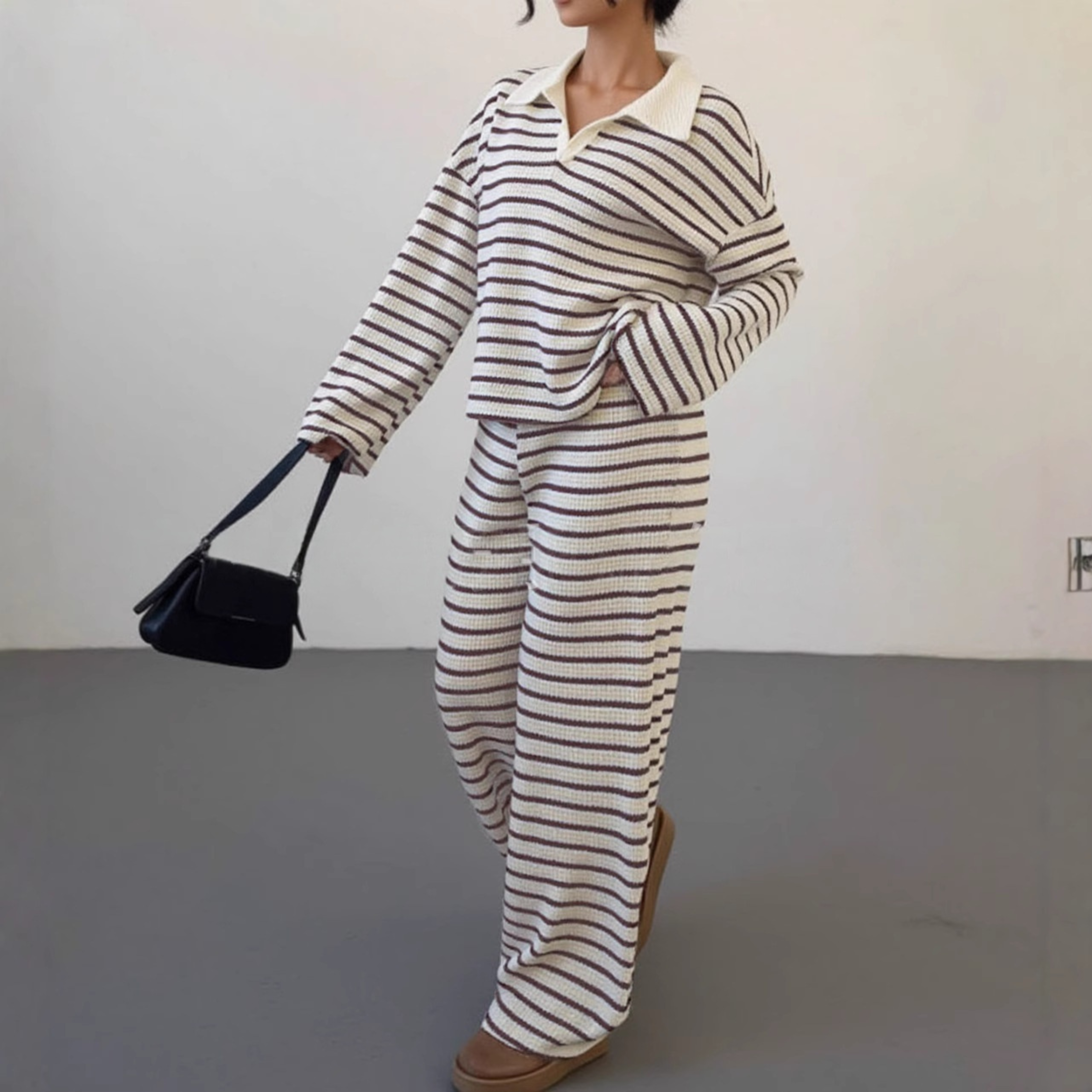 INCIT - Long Sleeve V-Neck Top with Stripes
