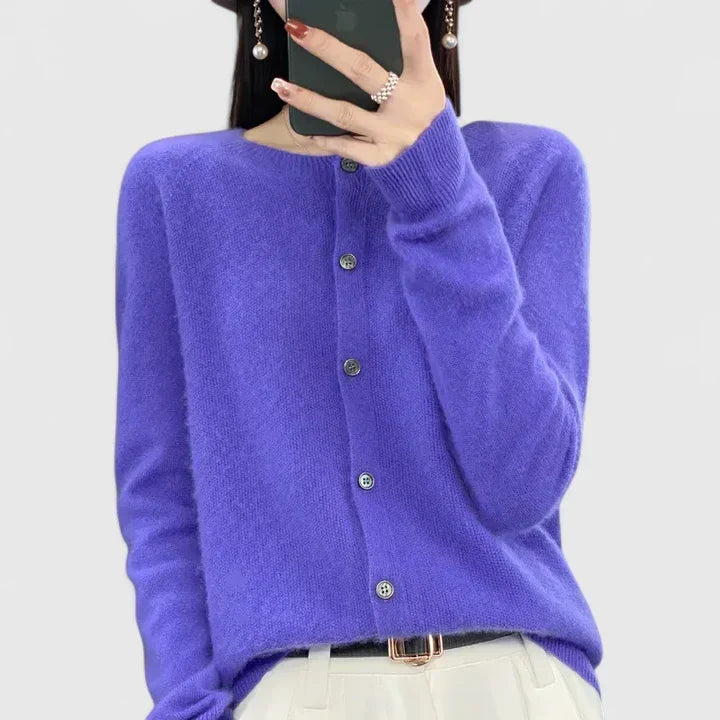 Lyxandria | Cozy Cardigan