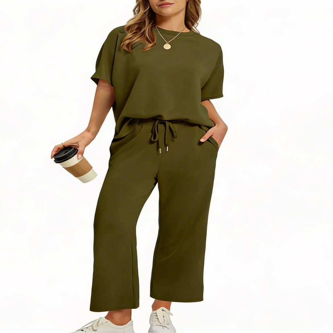 JULIE™ – Women's Relaxed Fit Cropped Lounge Ensemble
