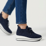 Bonnie – Cozy Platform Walking Sneakers