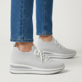 Bonnie – Cozy Platform Walking Sneakers