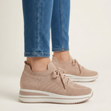 Bonnie – Cozy Platform Walking Sneakers