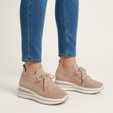 Bonnie – Cozy Platform Walking Sneakers