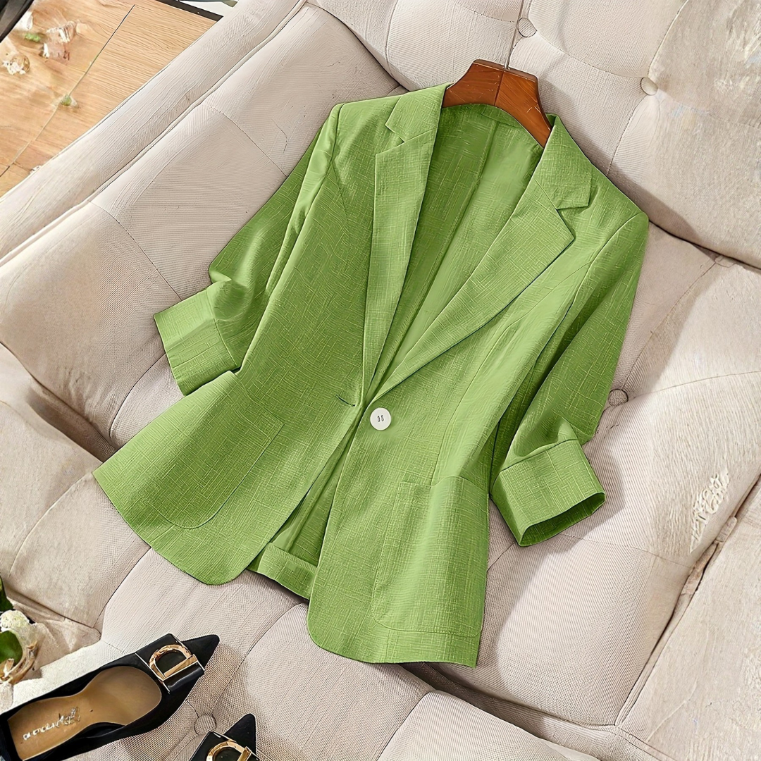 WYNDHAM™ – Custom One-Button Fitted Blazer