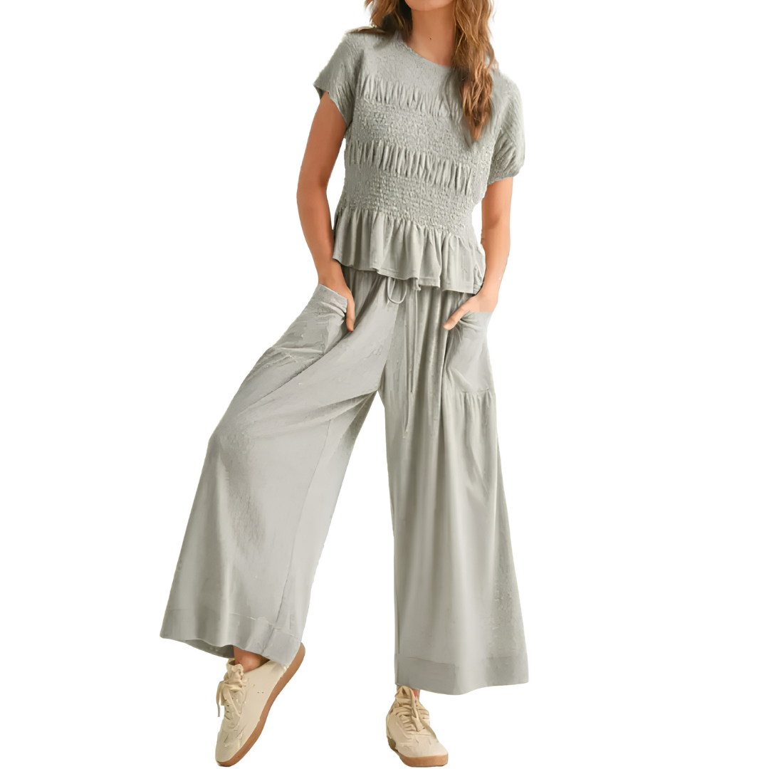 WRENOVA™ – Comfy Smocked Wide-Leg Lounge Ensemble