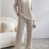 ELMERT - V-Neck Long Sleeve Top