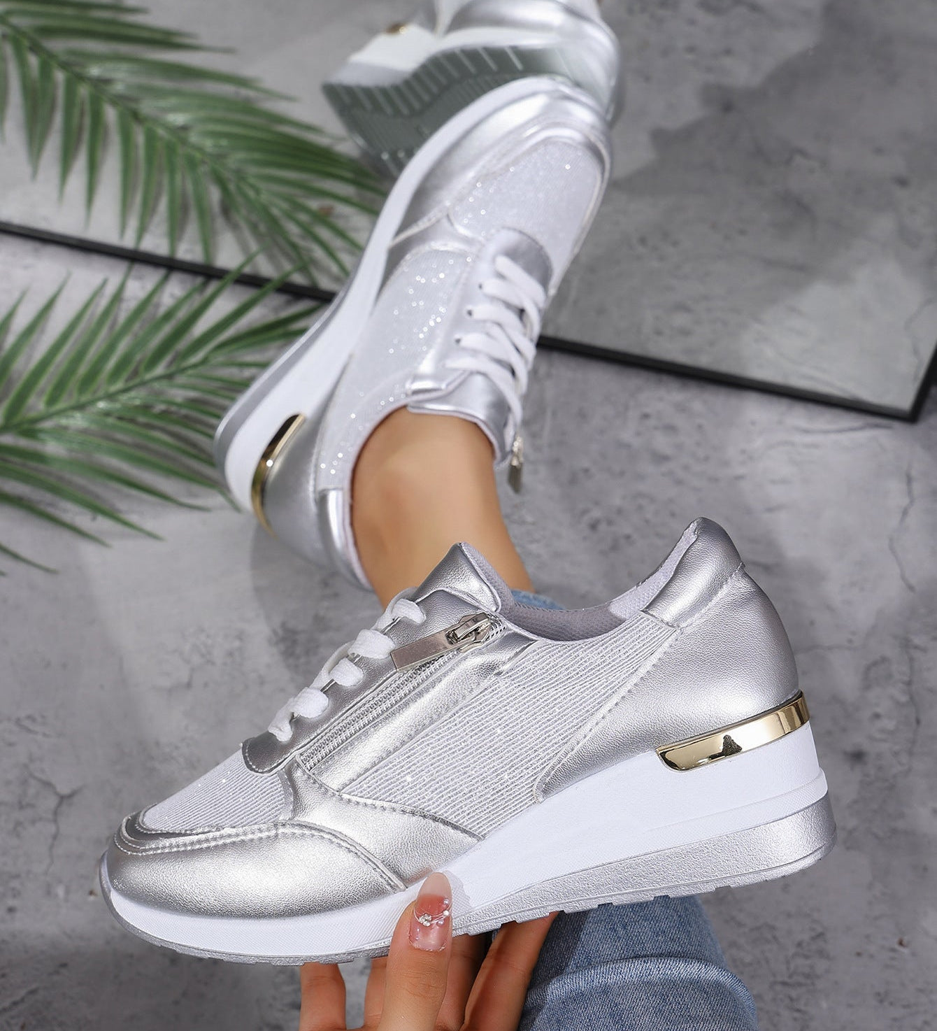 Delancey - All-Day Comfort Orthopedic Sneakers