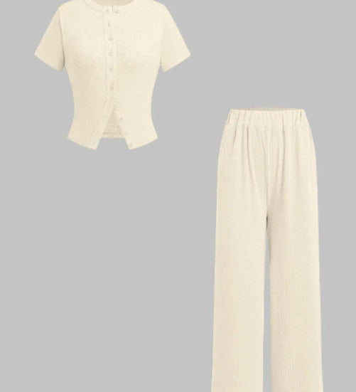 MIRANDAT - Button-Up Top with Wide Fit