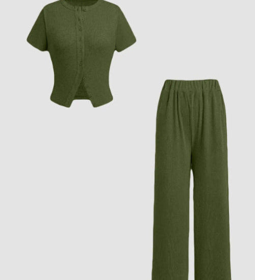 MIRANDAT - Button-Up Top with Wide Fit