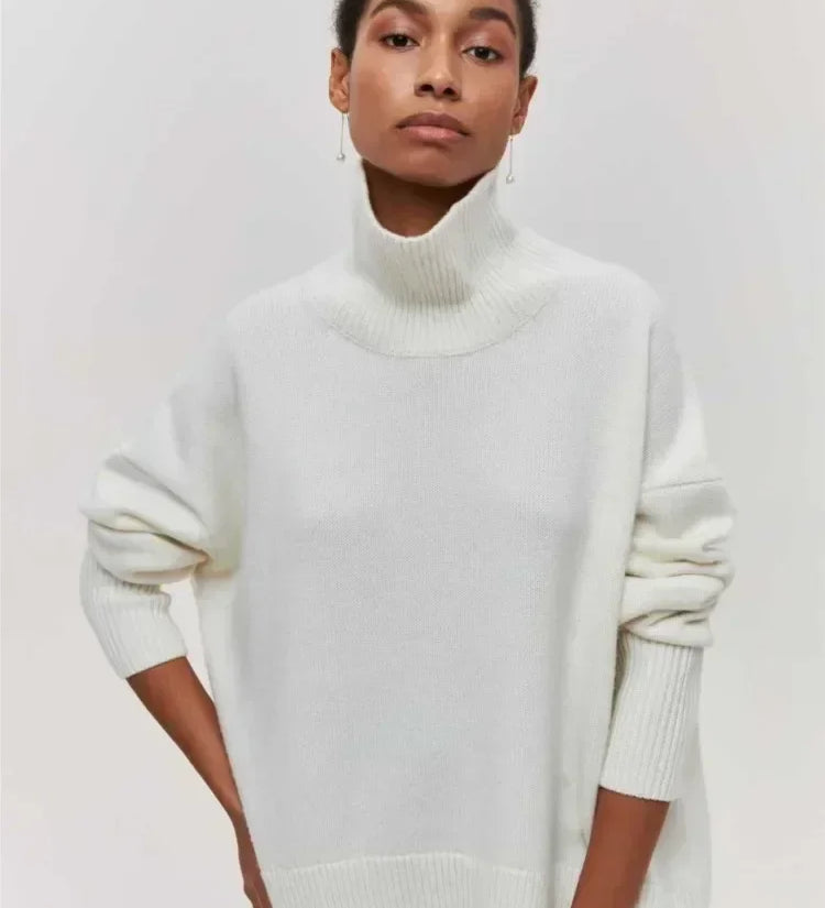 ALYSSA™ - Chic Turtleneck Knit Sweater
