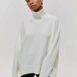 ALYSSA™ - Chic Turtleneck Knit Sweater