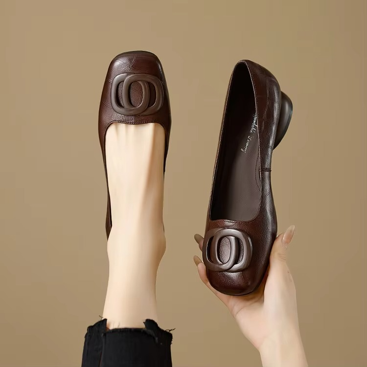 Phoebe - Chic Leather Ballet Flats