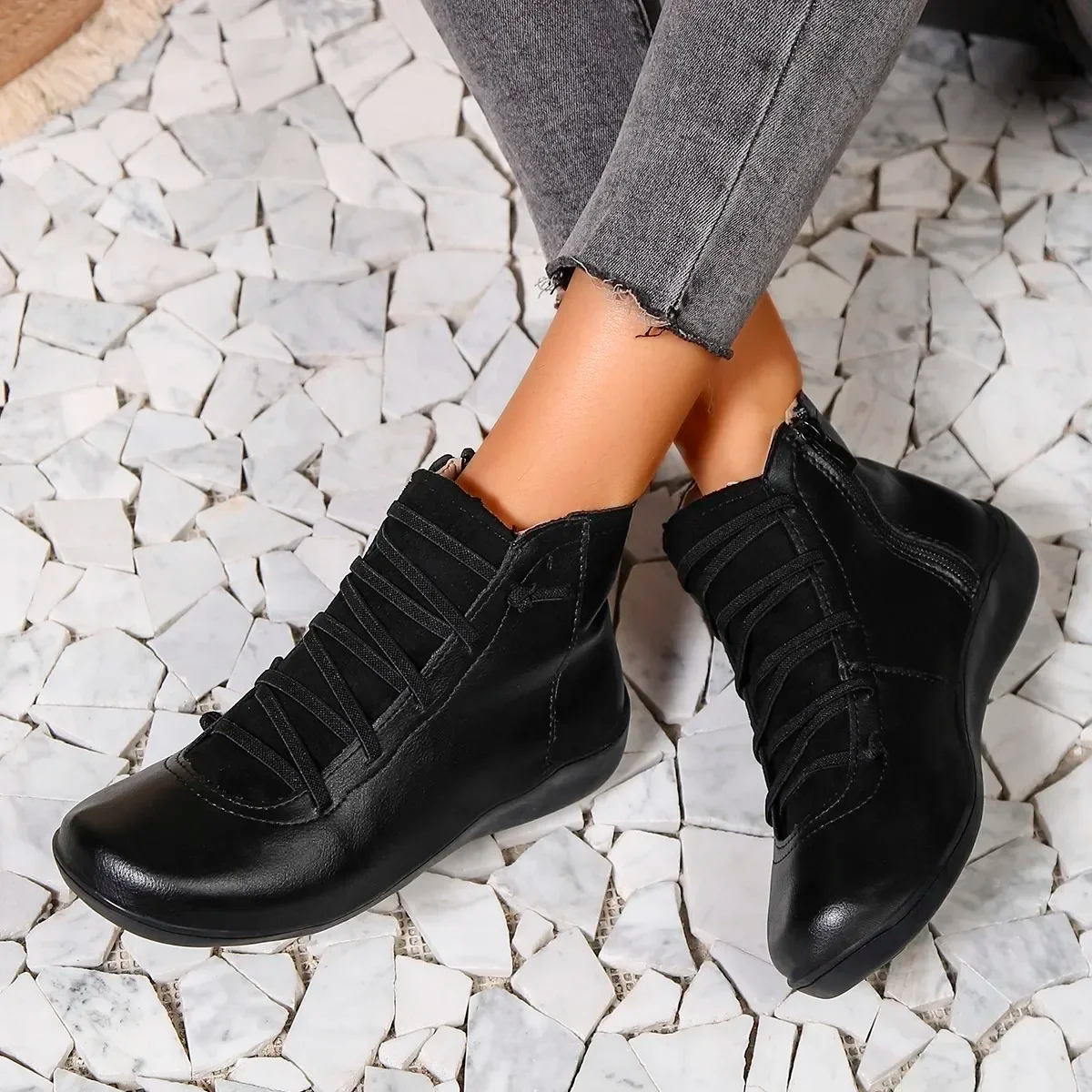 Windsor™ | Relaxed Fit Ankle Boots