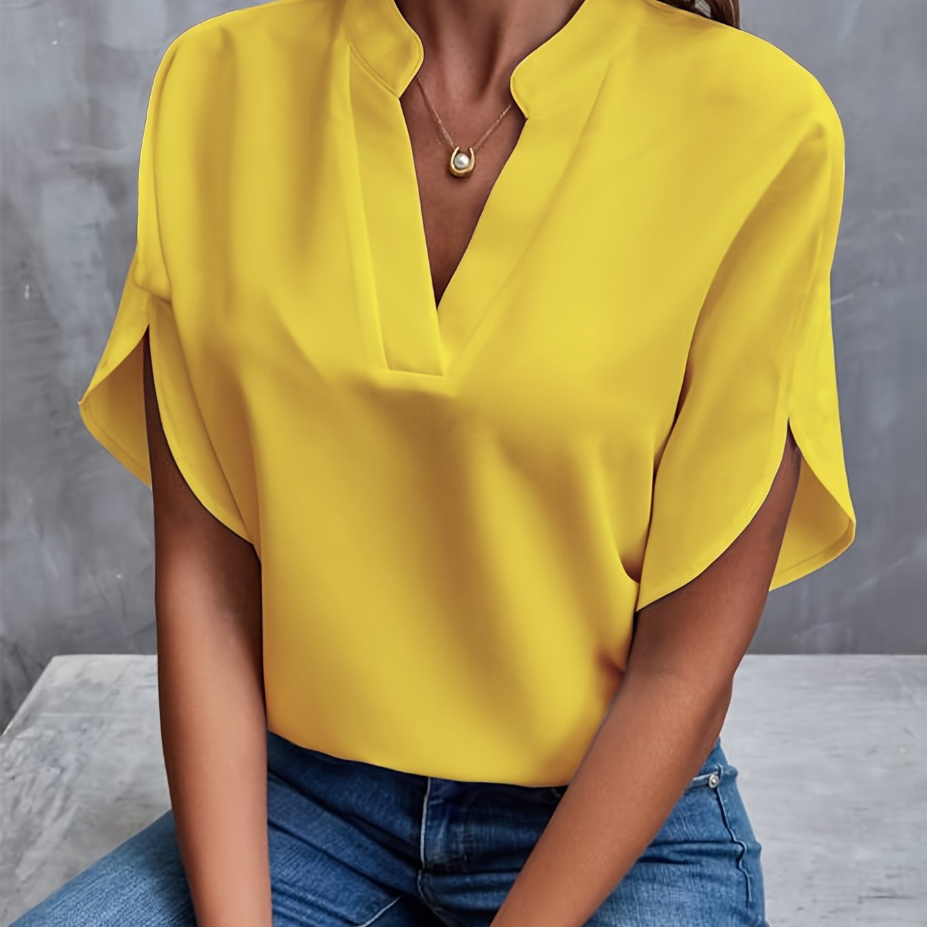 Delaney - Chic Contemporary Blouse