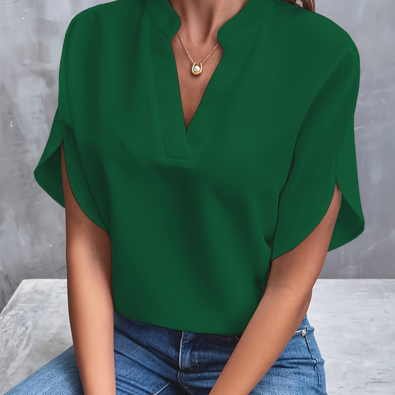 Delaney - Chic Contemporary Blouse