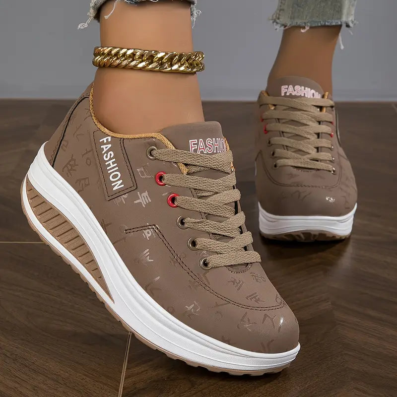 Laurel - Sleek Minimalist Lace-Up Platform Sneakers