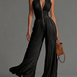 Victória - Black Sleeveless V-Neck Chiffon Jumpsuit with Pleated Wide Legs and Zip-Up Closure